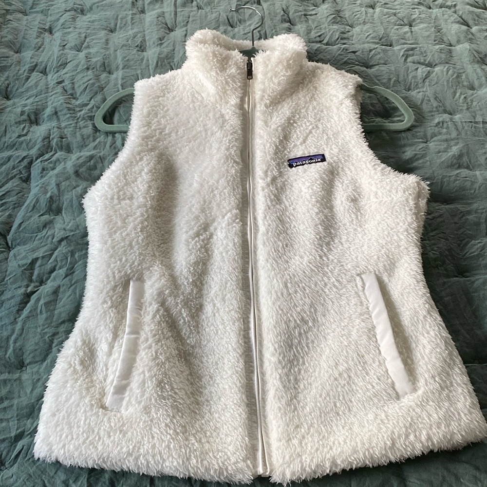Patagonia Women’s Los Gatos Fleece Vest